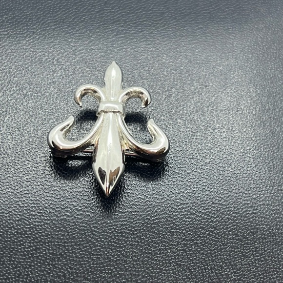 Fleur de Lis sterling silver brooch pin signed C.T. Vintage - Picture 12 of 14